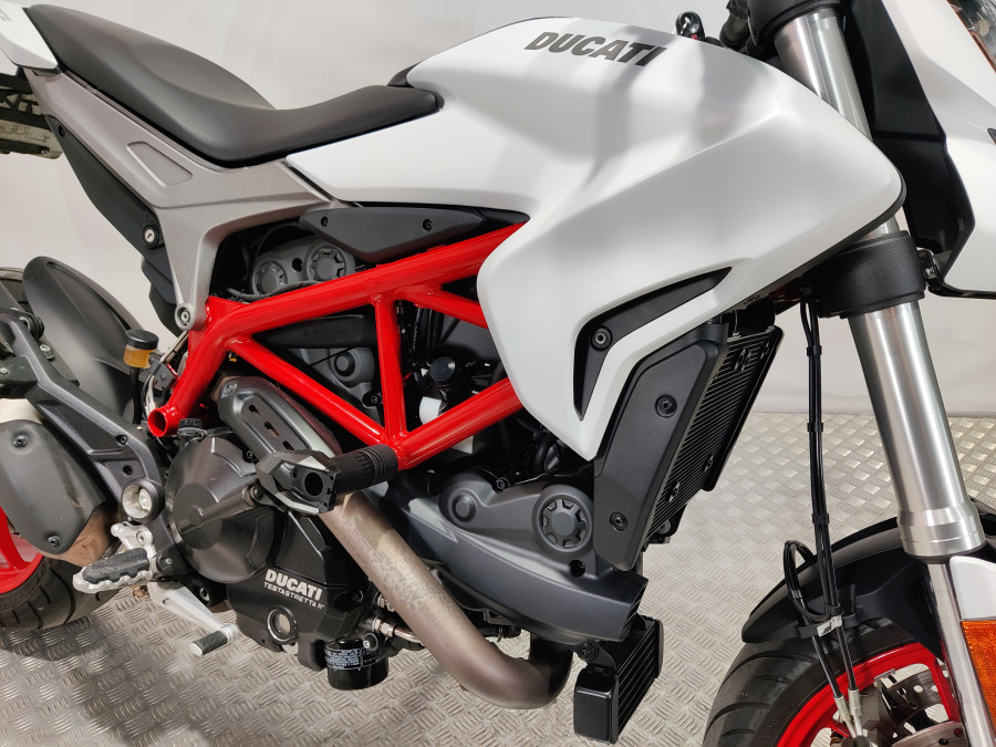 Imagen 12 de Ducati HYPERMOTARD 939 Gasolina 110 CV