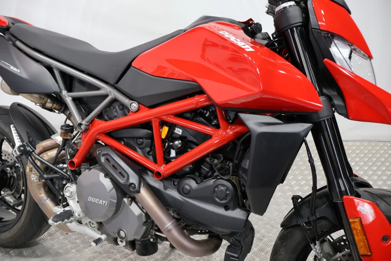 Imagen de Ducati HYPERMOTARD 950