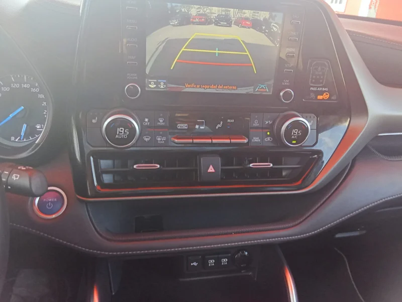 Imagen de TOYOTA Highlander