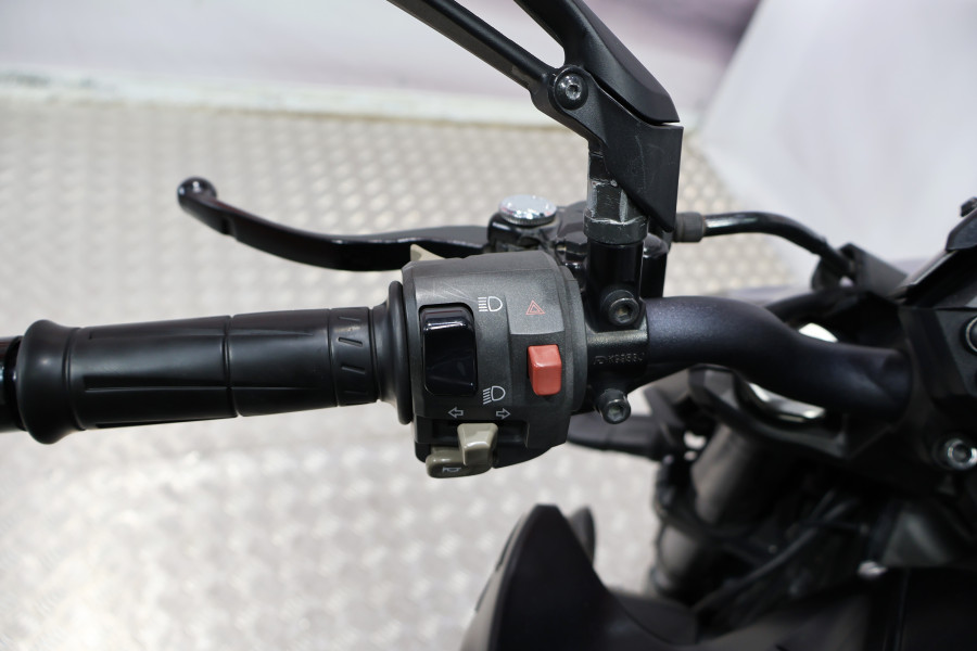 Imagen 8 de KAWASAKI Z 1000 Gasolina 143 CV