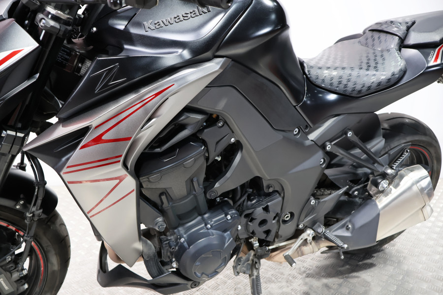 Imagen 13 de KAWASAKI Z 1000 Gasolina 143 CV