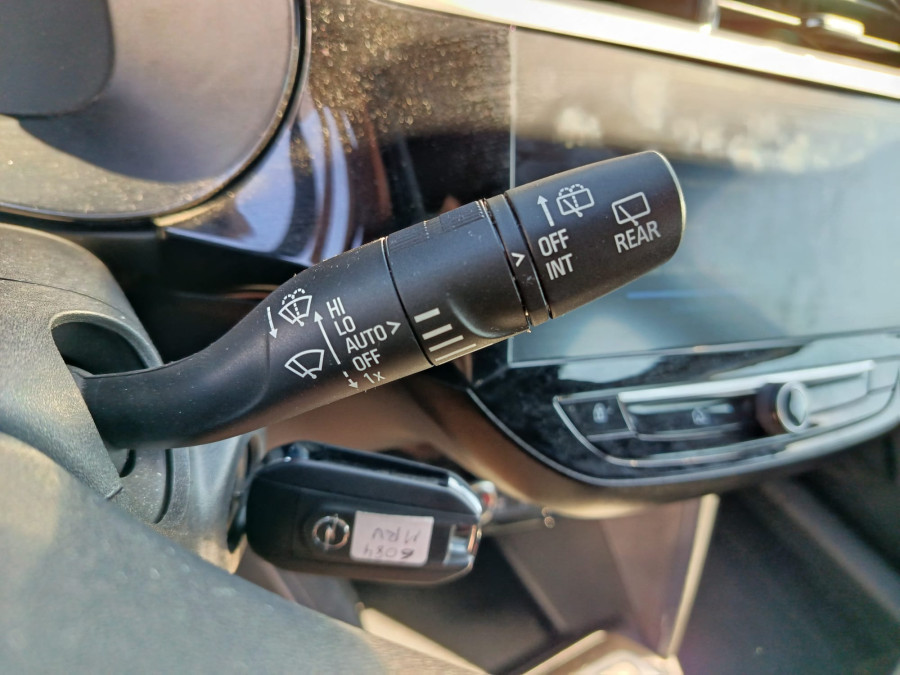Imagen 19 de Opel Corsa Gasolina 101 CV