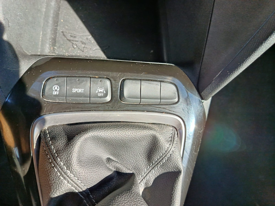 Imagen 24 de Opel Corsa Gasolina 101 CV