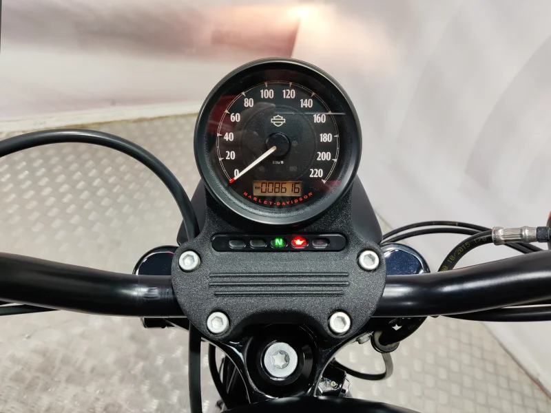 Imagen de Harley-Davidson SPORTSTER IRON 883