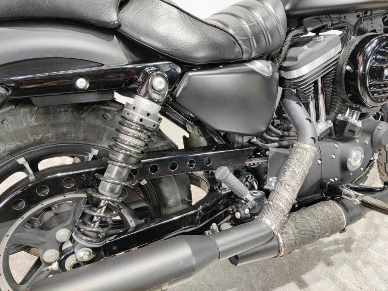 Imagen de Harley-Davidson SPORTSTER IRON 883