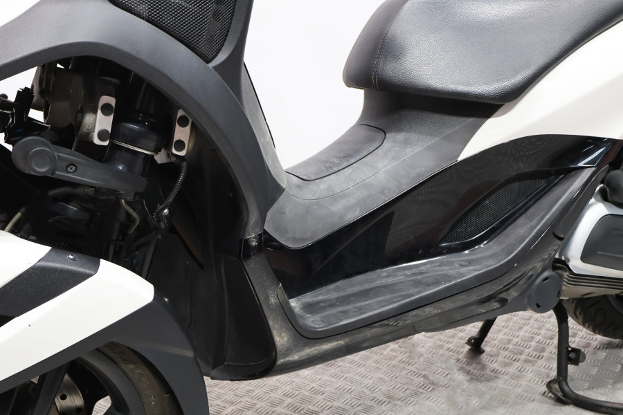Imagen de Piaggio MP3 YOURBAN 300 LT
