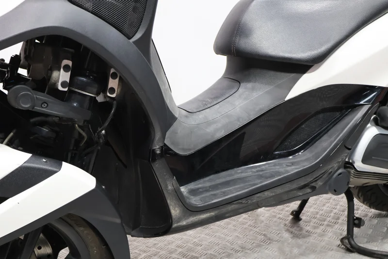 Imagen de Piaggio MP3 YOURBAN 300 LT