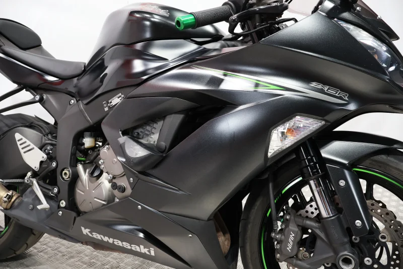 Imagen de KAWASAKI ZX 6R 636