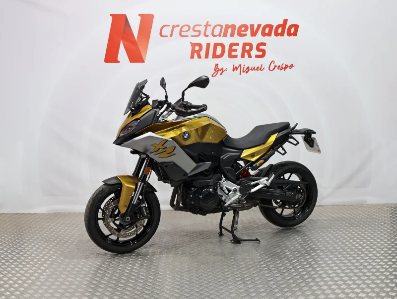 Imagen de BMW F 900 XR