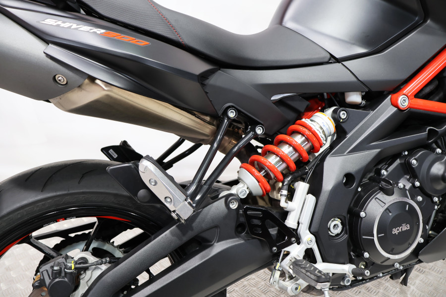 Imagen 15 de Aprilia SHIVER 900 Gasolina 48 CV