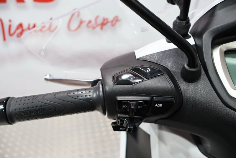 Imagen de Piaggio BEVERLY 400 HPE