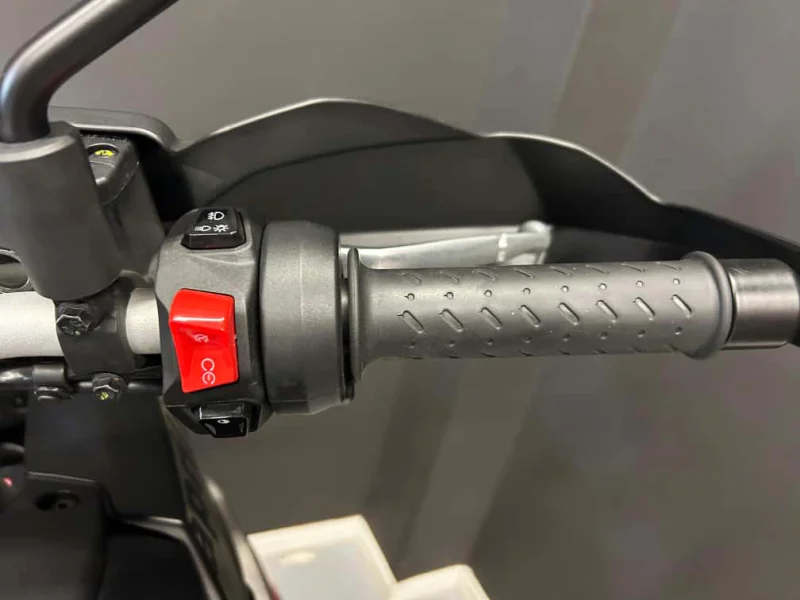 Imagen de Aprilia TUAREG 660