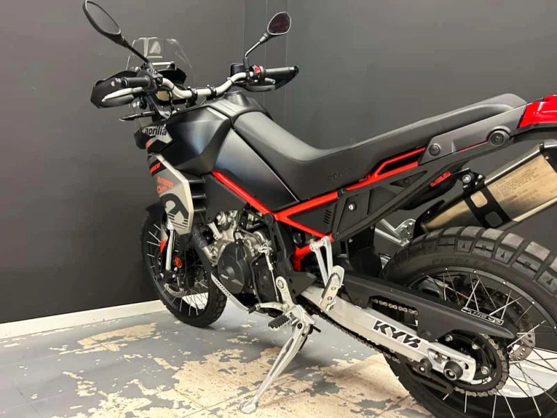 Imagen de Aprilia TUAREG 660