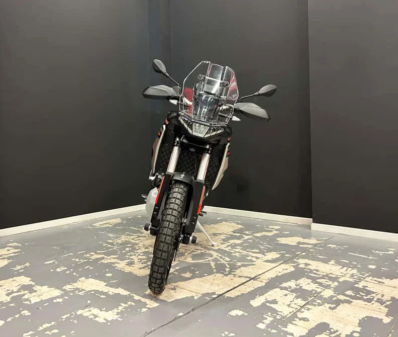 Imagen de Aprilia TUAREG 660