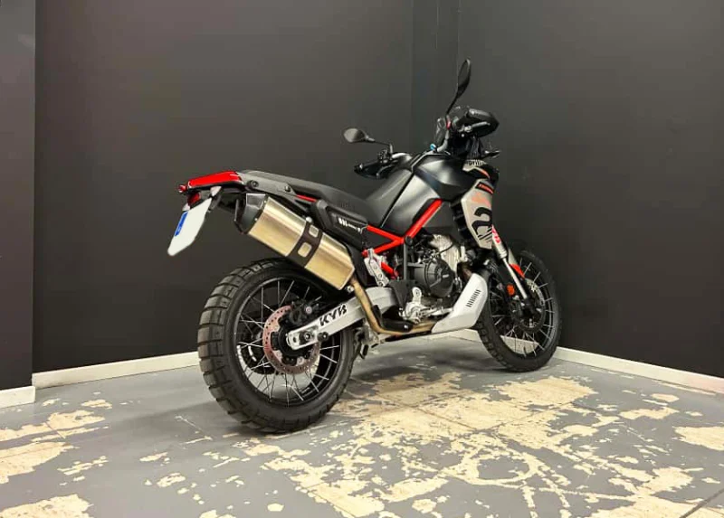 Imagen de Aprilia TUAREG 660