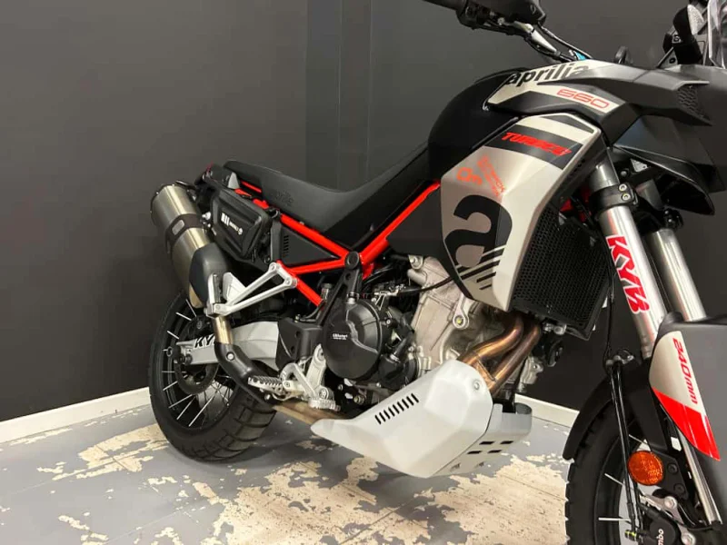 Imagen de Aprilia TUAREG 660