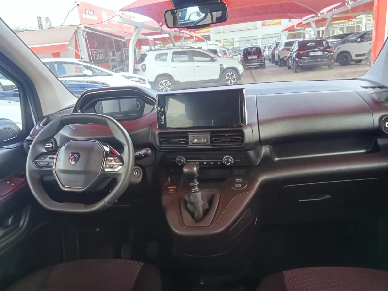 Imagen de Peugeot Rifter