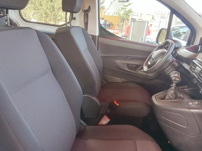 Imagen de Peugeot Rifter