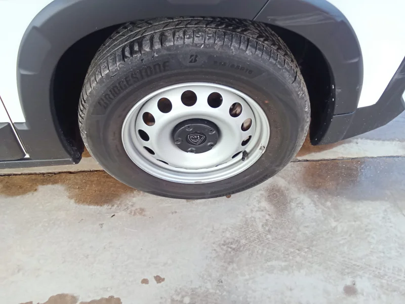 Imagen de Peugeot Rifter