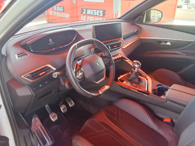 Imagen de Peugeot 5008