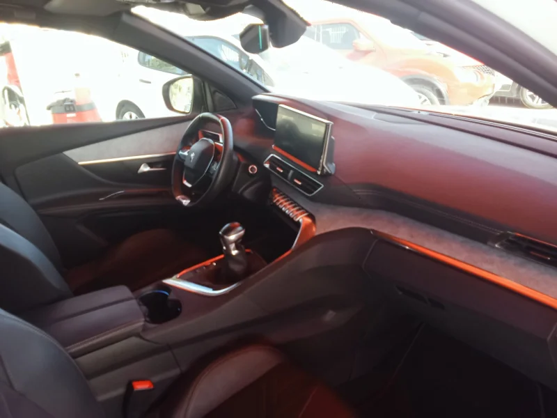 Imagen de Peugeot 5008