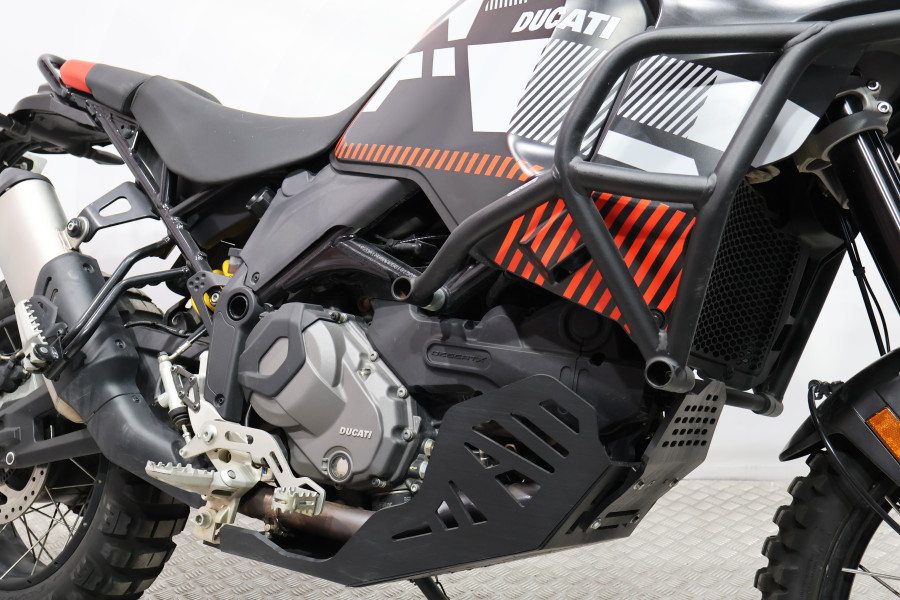 Imagen 12 de Ducati DESERT X Gasolina 110 CV