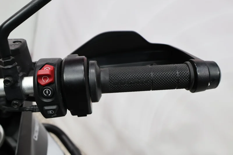 Imagen de Ducati DESERT X