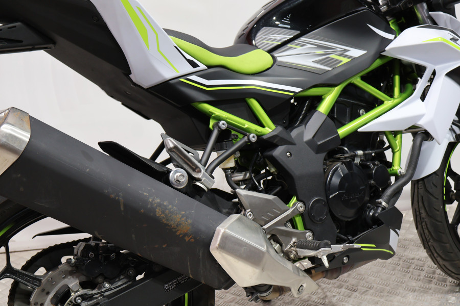 Imagen 14 de KAWASAKI Z 125 Gasolina 15 CV