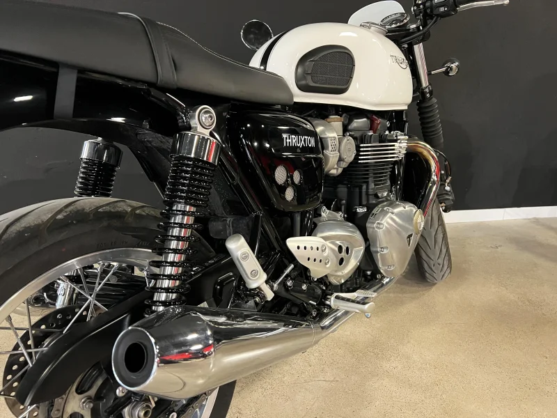 Imagen de Triumph THRUXTON 1200 DUAL SEAT