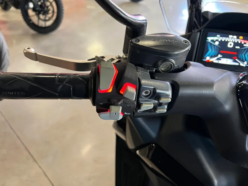 Imagen de Zontes M310