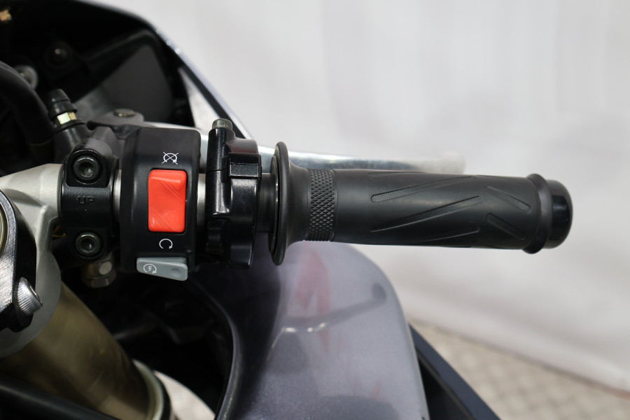 Imagen 9 de Yamaha YZF R1 Gasolina 172 CV