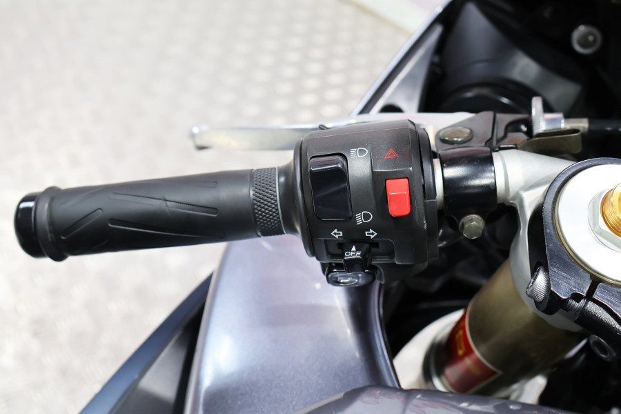 Imagen 8 de Yamaha YZF R1 Gasolina 172 CV
