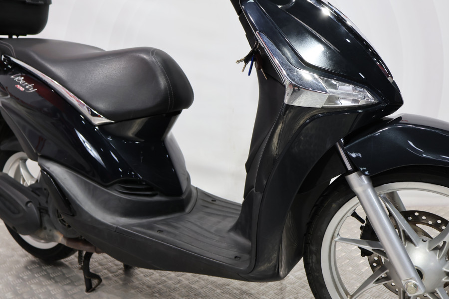 Imagen 12 de Piaggio LIBERTY 125 Gasolina 11 CV