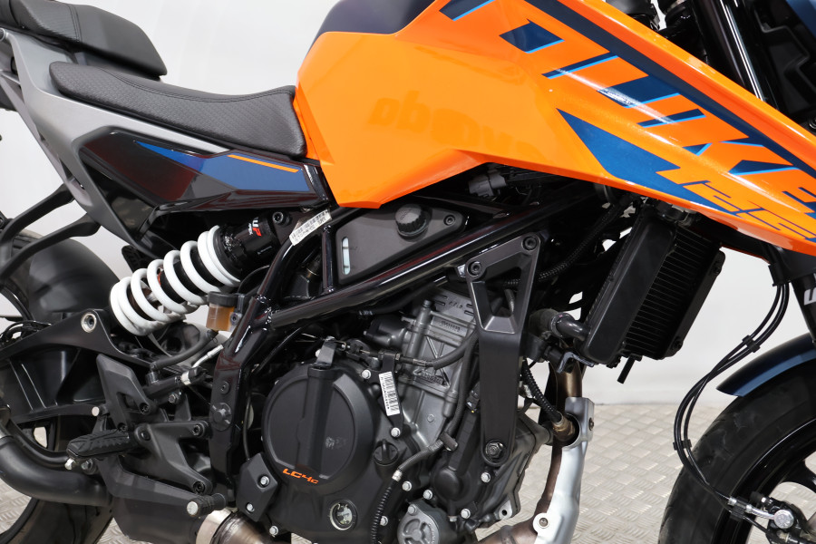 Imagen 12 de Ktm 125 DUKE Gasolina 15 CV