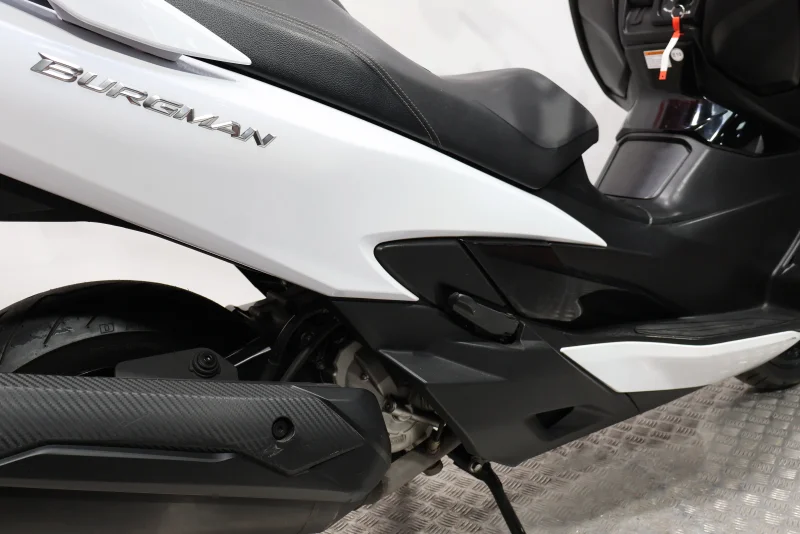 Imagen de Suzuki BURGMAN 400