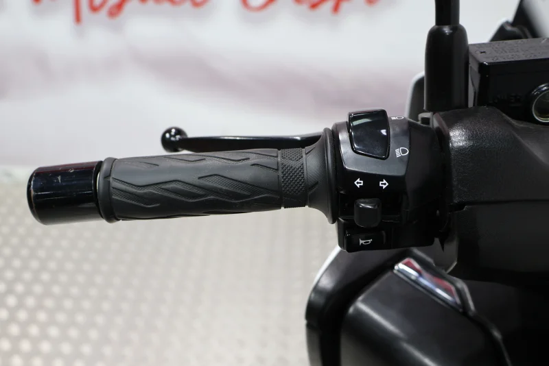 Imagen de Suzuki BURGMAN 400