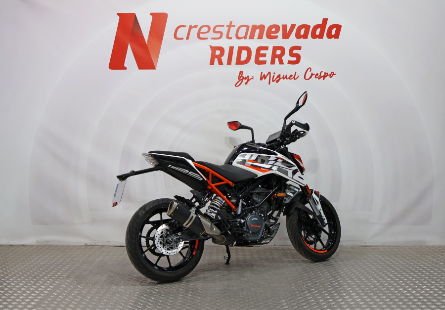 Imagen 11 de Ktm 125 Duke Gasolina 15 CV