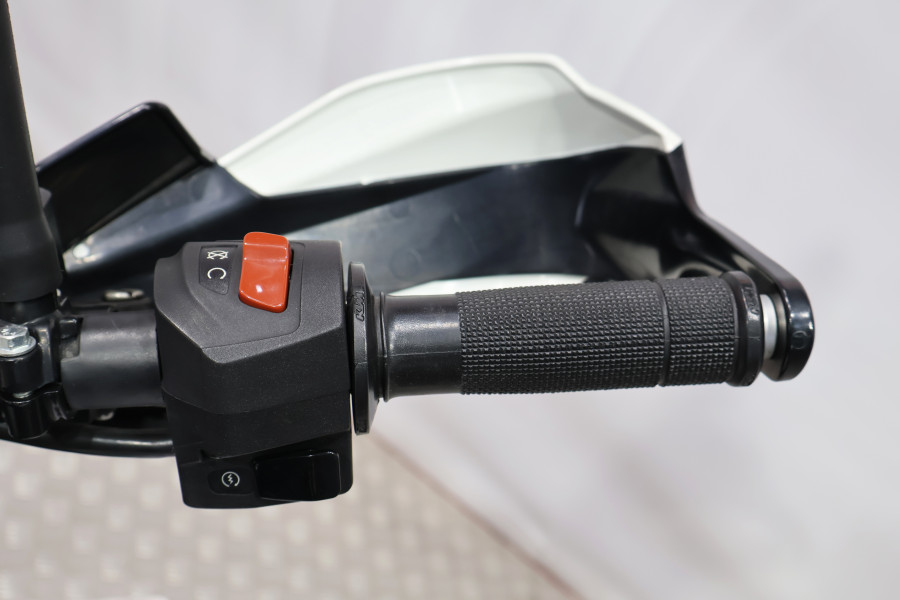 Imagen 9 de Ktm 125 Duke Gasolina 15 CV