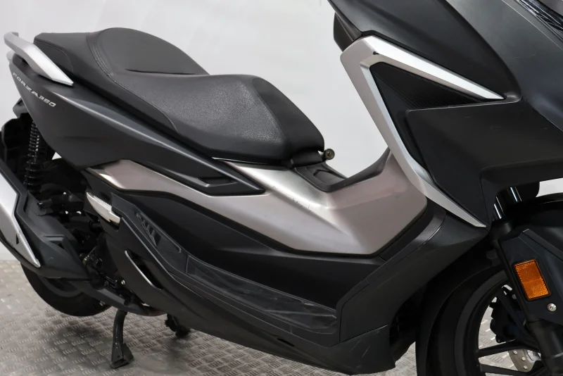 Imagen de Honda FORZA 350
