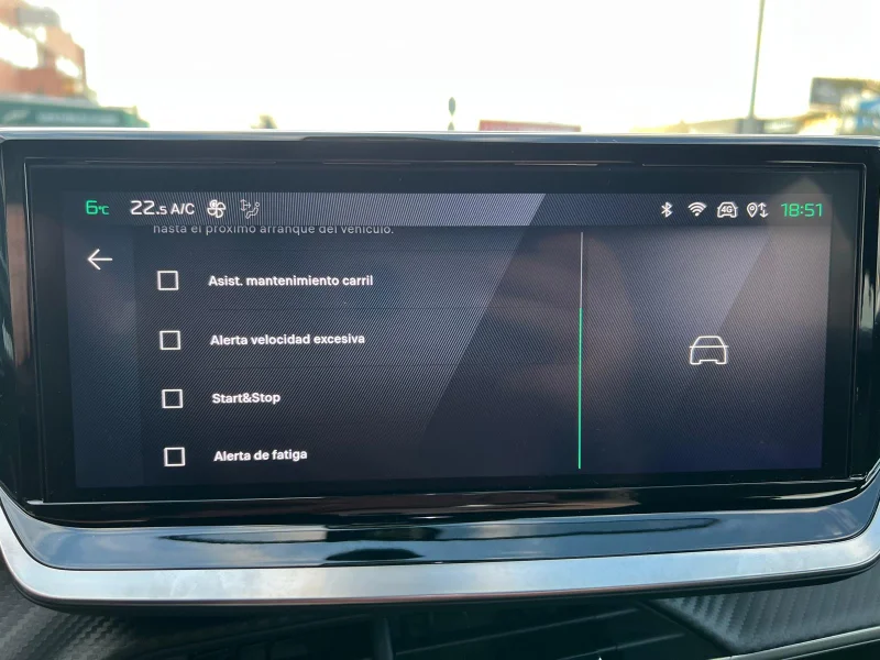 Imagen de Peugeot 2008