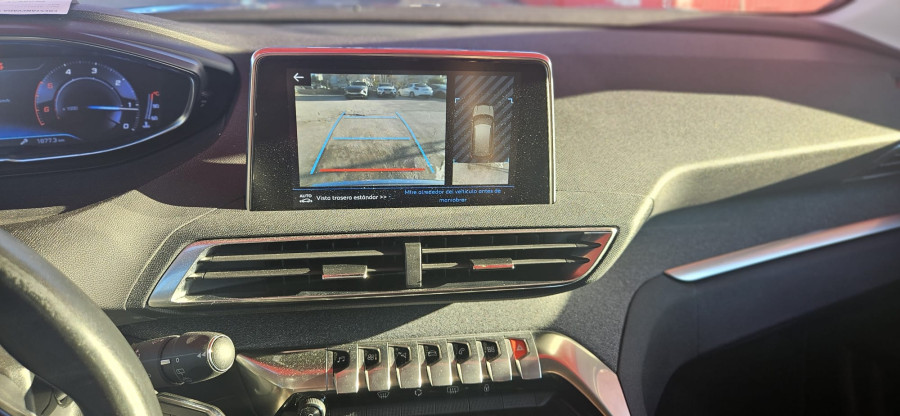 Imagen de Peugeot 3008