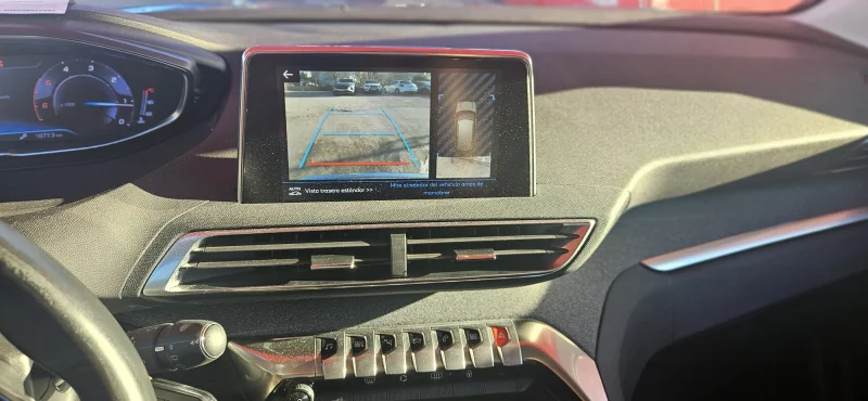 Imagen de Peugeot 3008