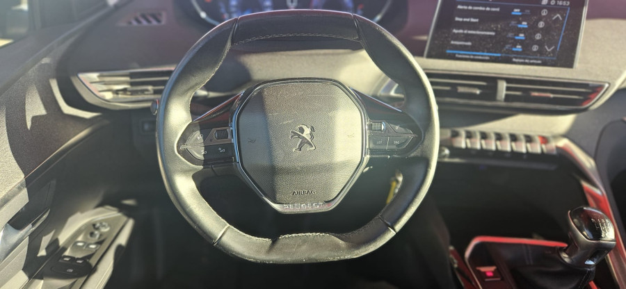 Imagen de Peugeot 3008