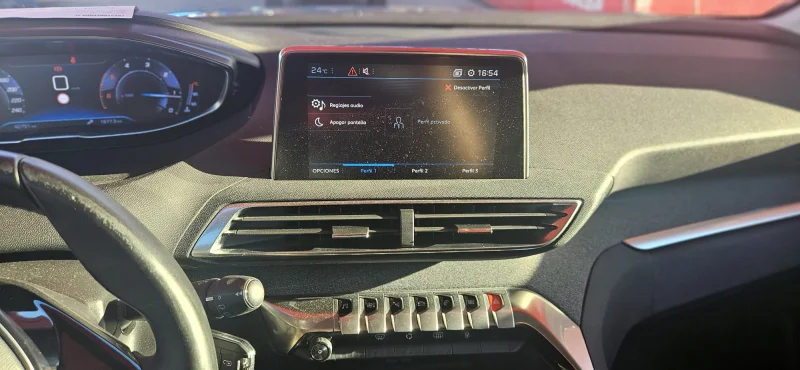 Imagen de Peugeot 3008