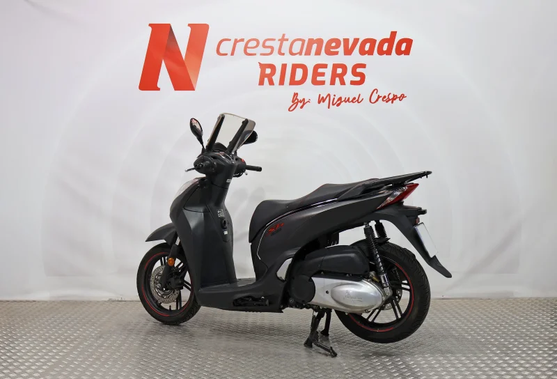 Imagen de Honda SH 300