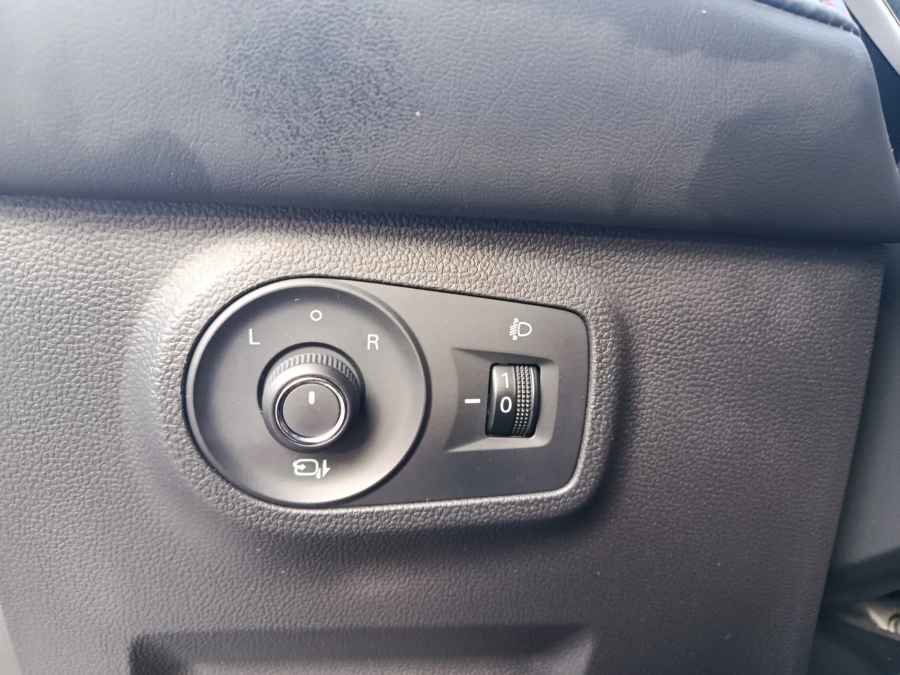 Imagen de Mg ZS
