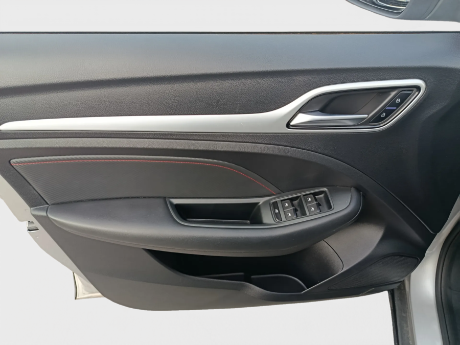 Imagen de Mg ZS