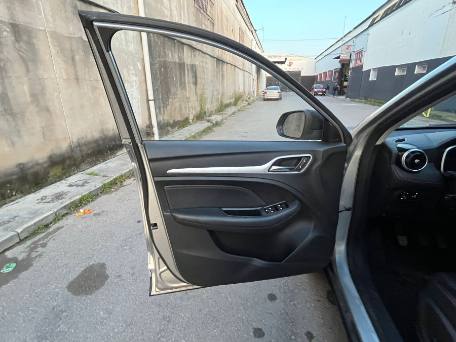 Imagen de Mg ZS