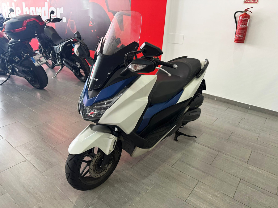 Imagen 3 de Honda FORZA 125 Gasolina 15 CV