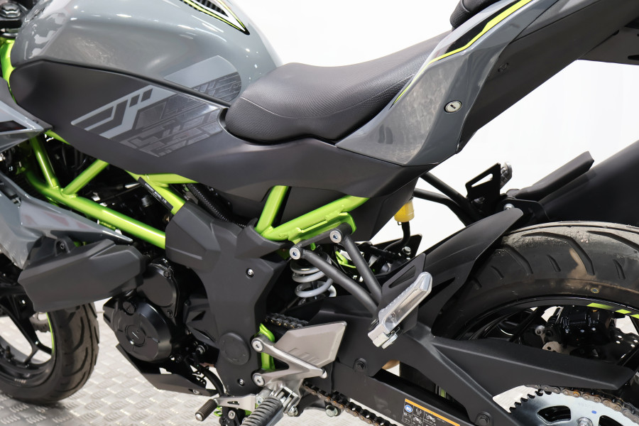 Imagen 13 de KAWASAKI Z 125 Gasolina 15 CV